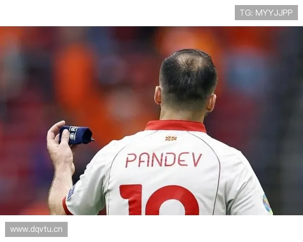 昆滕·廷贝尔因伤告别荷兰国家队 库普梅纳斯顶替入选